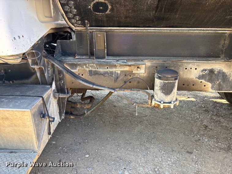 image for item DK0029 1984 GMC  Brigadier dump truck