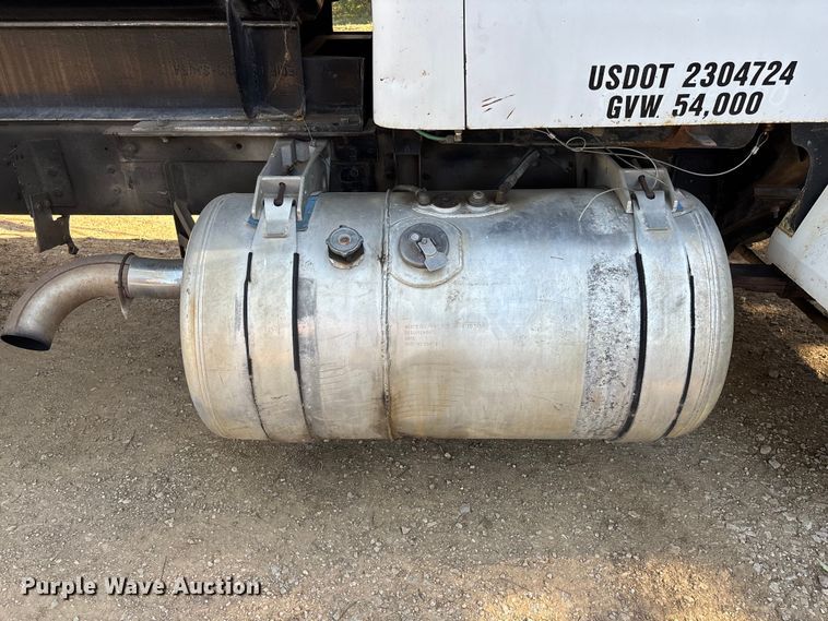 image for item DK0029 1984 GMC  Brigadier dump truck