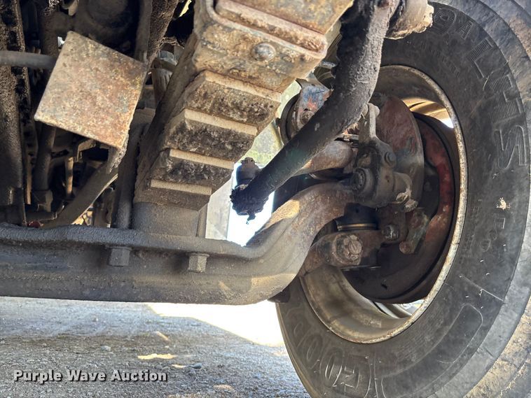 image for item DK0029 1984 GMC  Brigadier dump truck