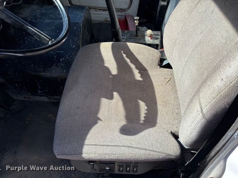 image for item DK0029 1984 GMC  Brigadier dump truck