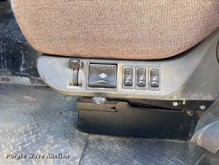 image for item DK0029 1984 GMC  Brigadier dump truck