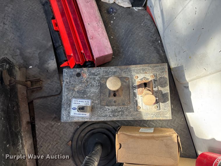 image for item DK0029 1984 GMC  Brigadier dump truck