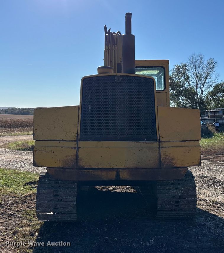 image for item DK0032 1980 John Deere 690BB excavator