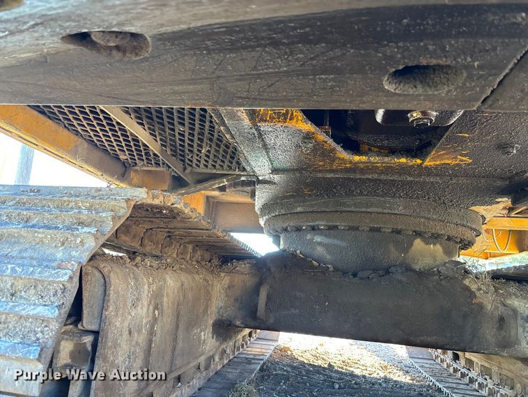 image for item DK0032 1980 John Deere 690BB excavator