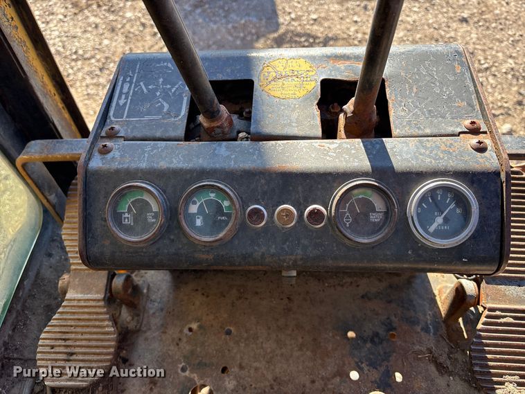 image for item DK0032 1980 John Deere 690BB excavator