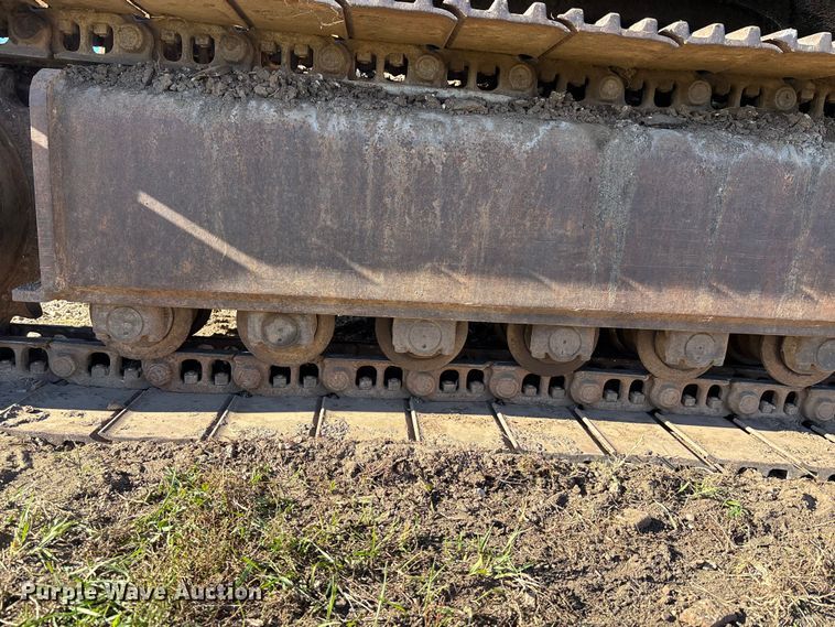 image for item DK0032 1980 John Deere 690BB excavator