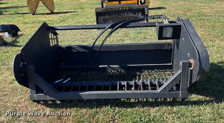 image for item DK0036 2024 skid steer screening bucket