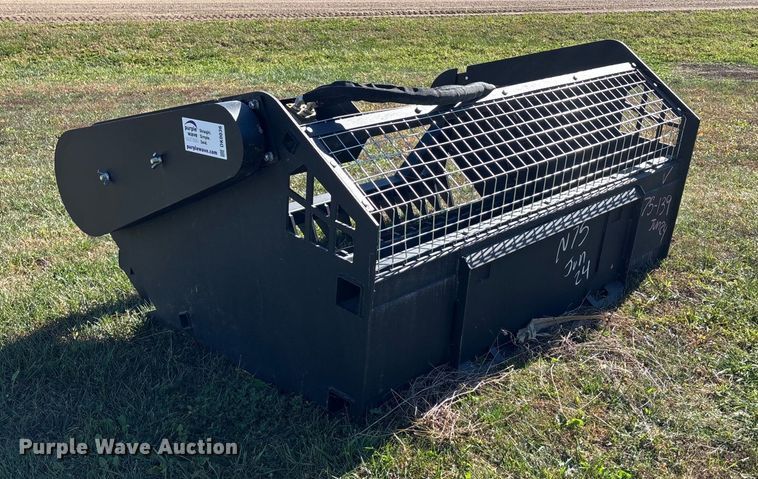 image for item DK0036 2024 skid steer screening bucket