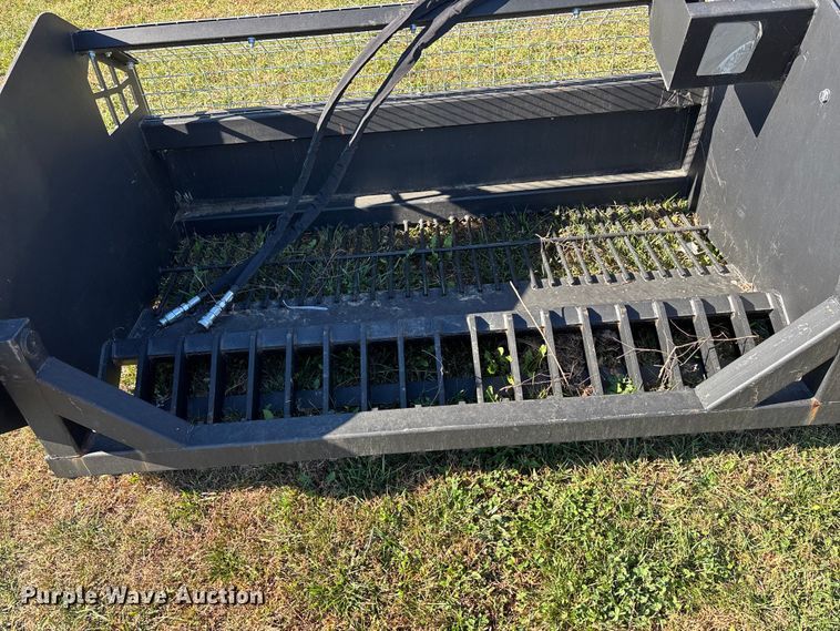 image for item DK0036 2024 skid steer screening bucket