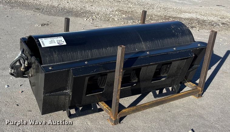 image for item DK0097 2025 GIYI  GY-CW59 skid steer vibratory roller