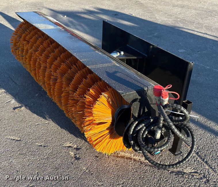 image for item DK0098 SE61 skid steer sweeper