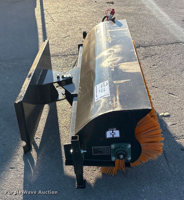 image for item DK0098 SE61 skid steer sweeper