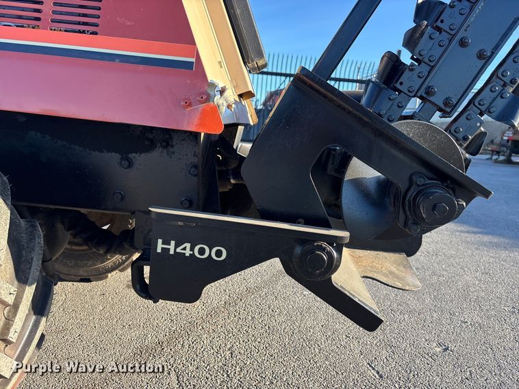 image for item DK0100 2000 Ditch Witch 410 SXD trencher