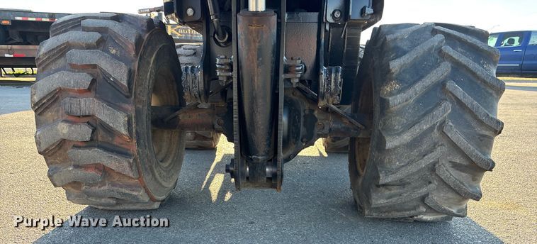 image for item DK0100 2000 Ditch Witch 410 SXD trencher