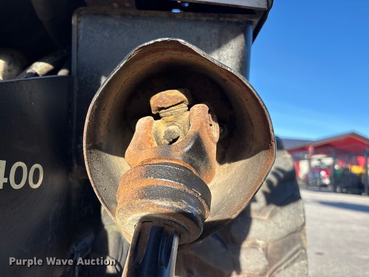 image for item DK0100 2000 Ditch Witch 410 SXD trencher