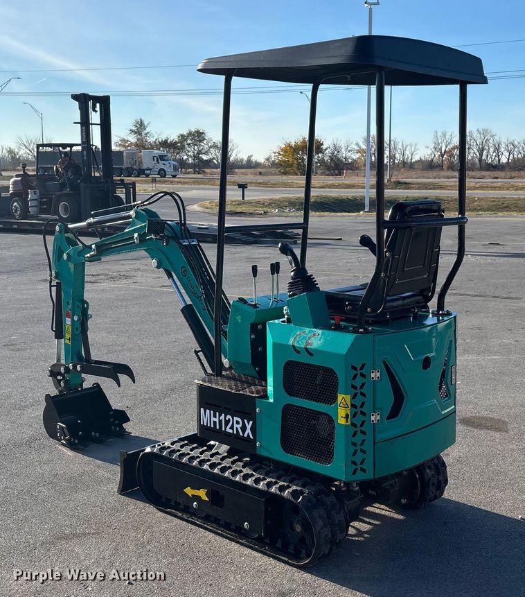 image for item DK0102 2025 CFG Industrial MH12 RX mini excavator