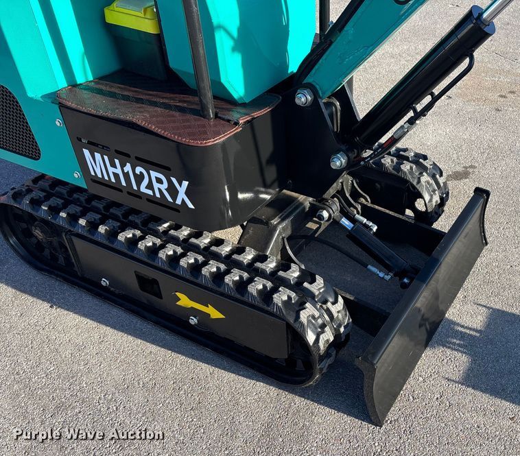 image for item DK0102 2025 CFG Industrial MH12 RX mini excavator