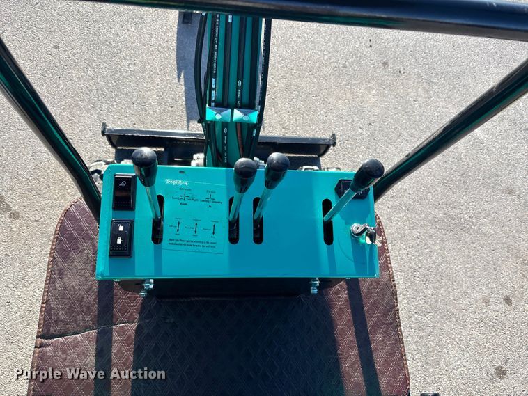 image for item DK0102 2025 CFG Industrial MH12 RX mini excavator