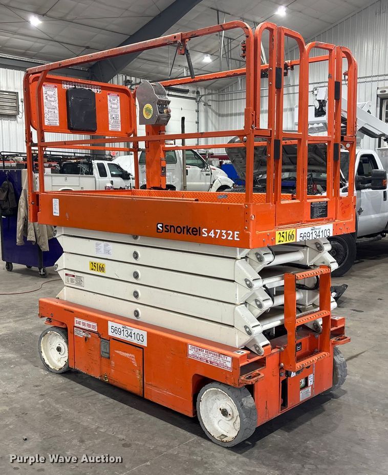 image for item DK0109 2020 Snorkel S4732E scissor lift