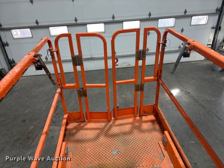 image for item DK0109 2020 Snorkel S4732E scissor lift