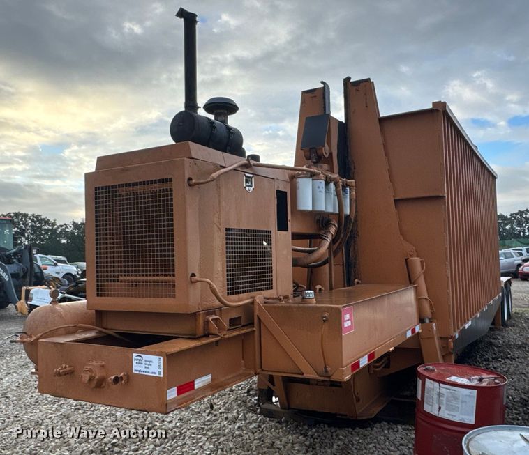 image for item DO2274 R.M. Johnson Model B E-Z Crusher car crusher trailer