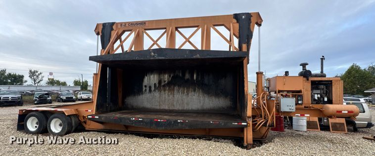 image for item DO2274 R.M. Johnson Model B E-Z Crusher car crusher trailer