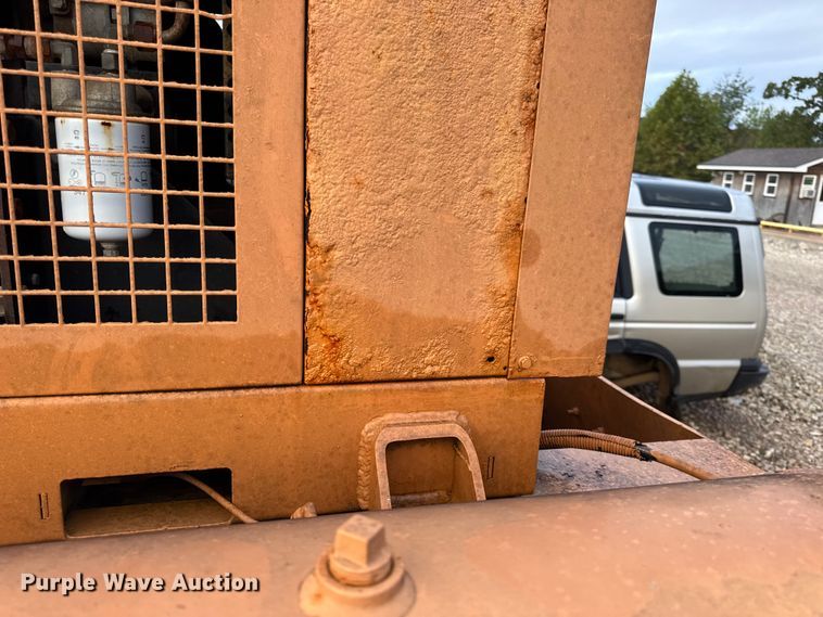 image for item DO2274 R.M. Johnson Model B E-Z Crusher car crusher trailer