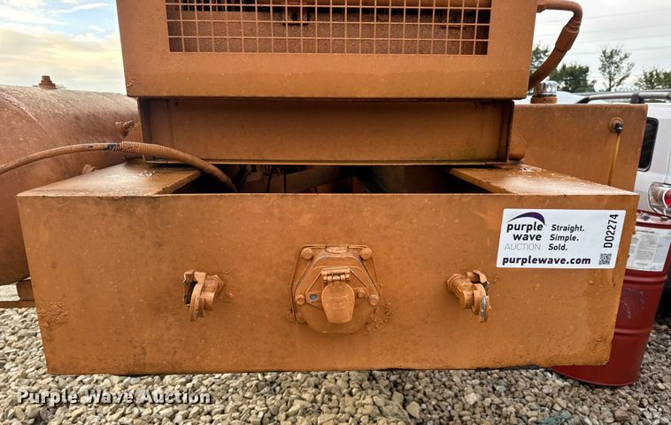 image for item DO2274 R.M. Johnson Model B E-Z Crusher car crusher trailer