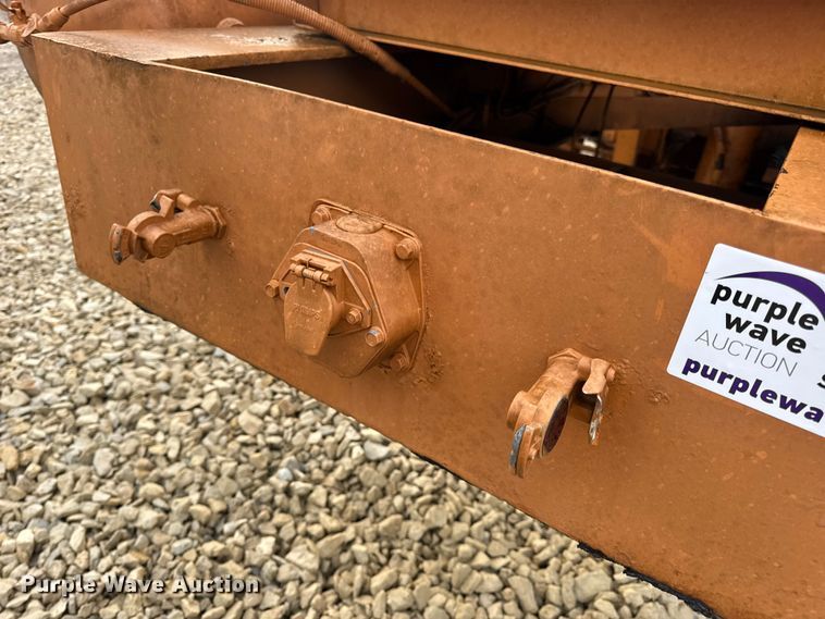 image for item DO2274 R.M. Johnson Model B E-Z Crusher car crusher trailer