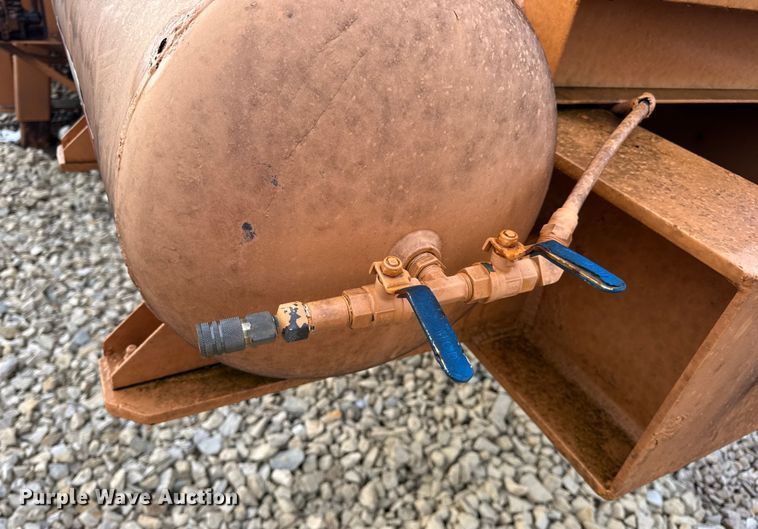 image for item DO2274 R.M. Johnson Model B E-Z Crusher car crusher trailer