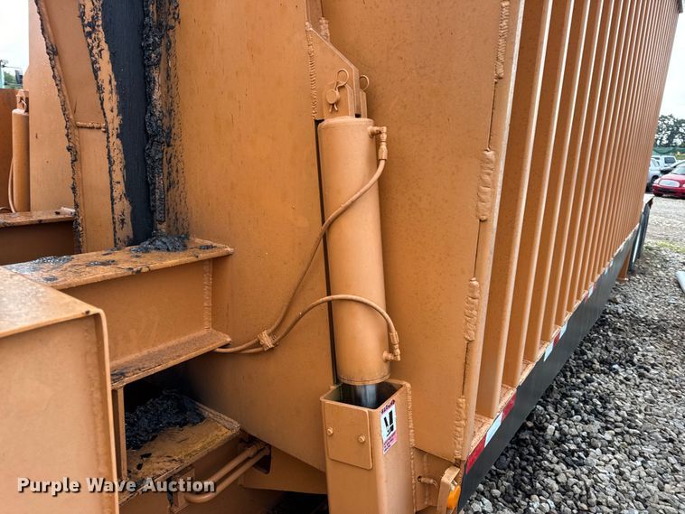 image for item DO2274 R.M. Johnson Model B E-Z Crusher car crusher trailer