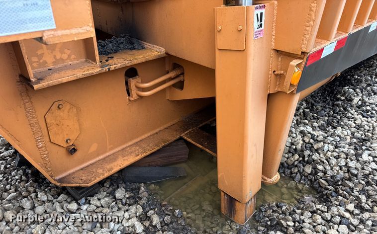 image for item DO2274 R.M. Johnson Model B E-Z Crusher car crusher trailer