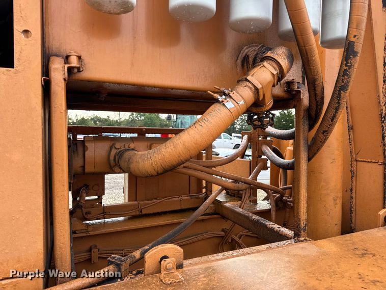 image for item DO2274 R.M. Johnson Model B E-Z Crusher car crusher trailer