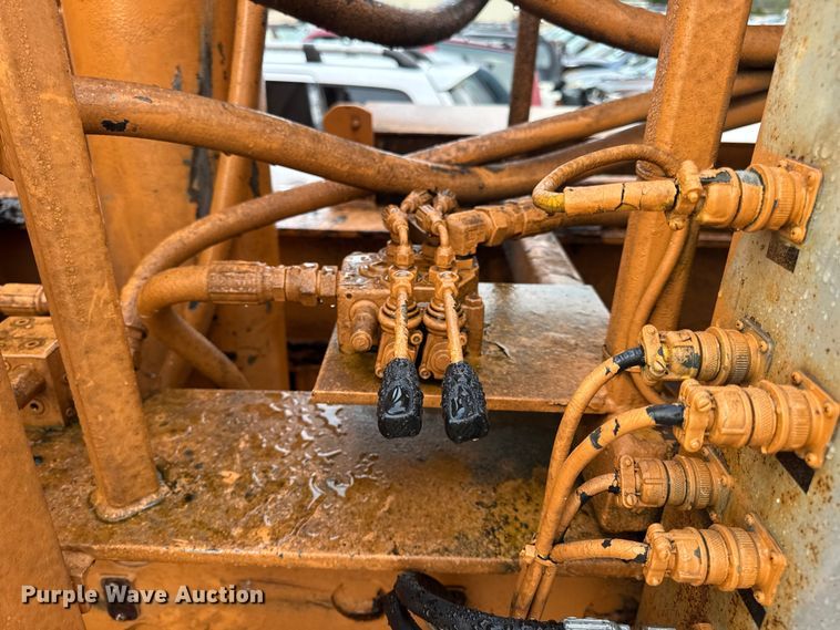 image for item DO2274 R.M. Johnson Model B E-Z Crusher car crusher trailer