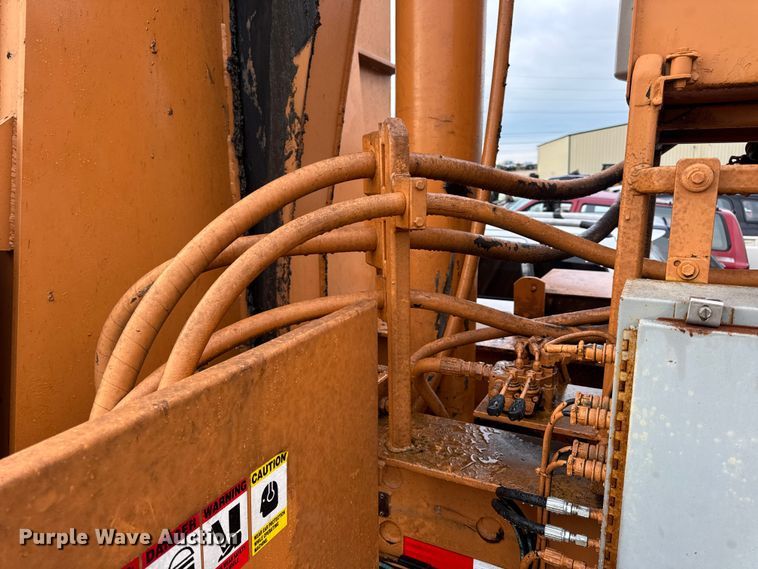 image for item DO2274 R.M. Johnson Model B E-Z Crusher car crusher trailer