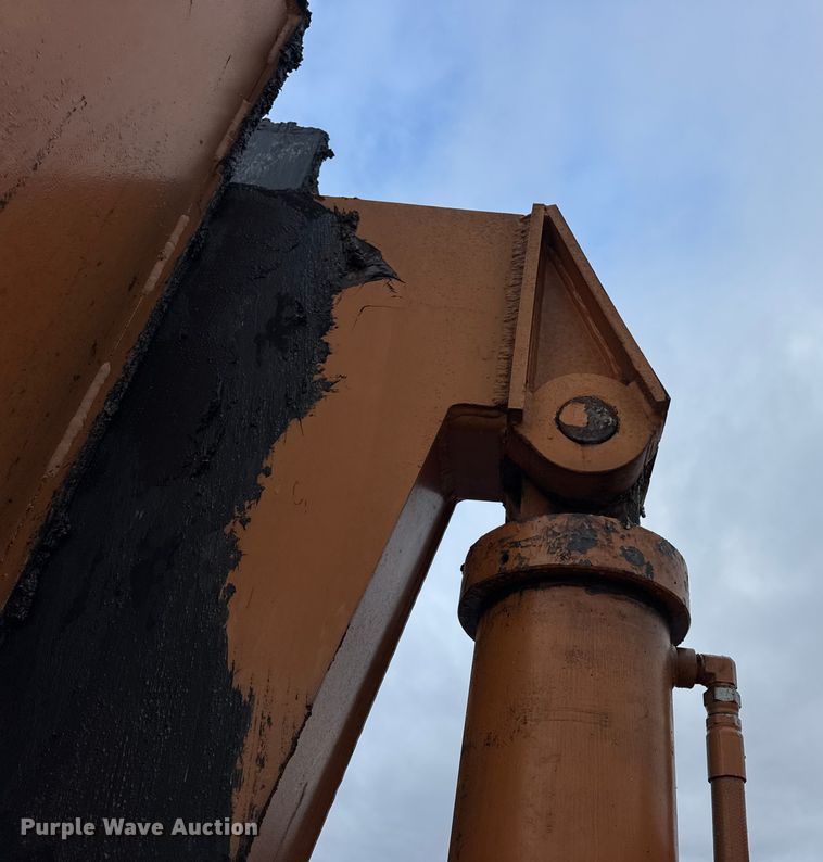 image for item DO2274 R.M. Johnson Model B E-Z Crusher car crusher trailer