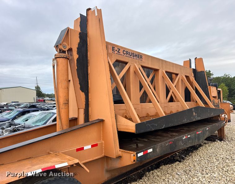 image for item DO2274 R.M. Johnson Model B E-Z Crusher car crusher trailer