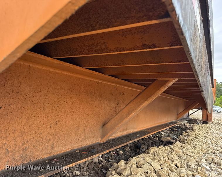 image for item DO2274 R.M. Johnson Model B E-Z Crusher car crusher trailer