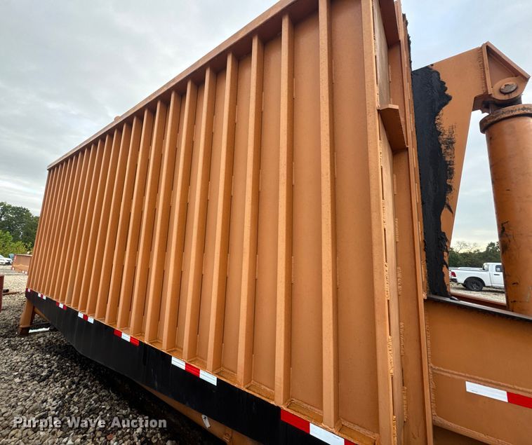 image for item DO2274 R.M. Johnson Model B E-Z Crusher car crusher trailer