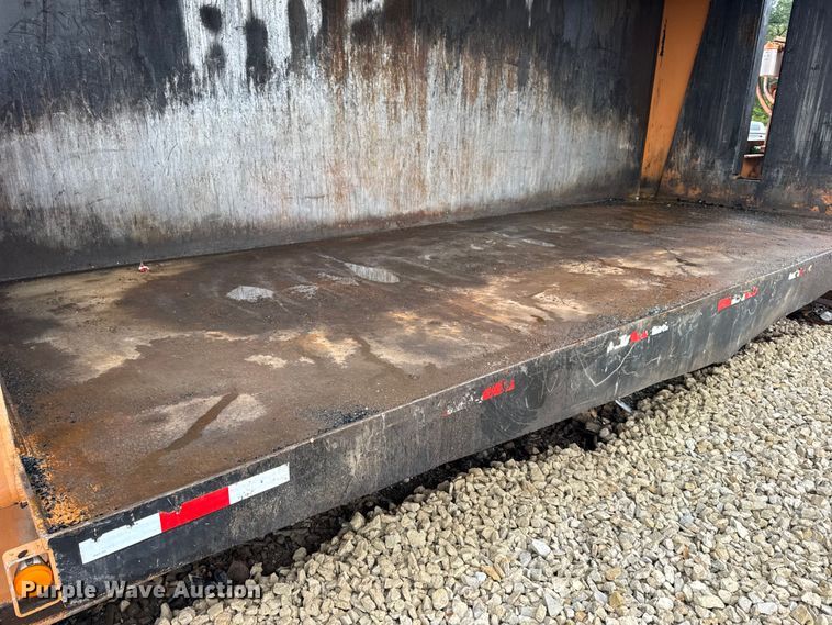 image for item DO2274 R.M. Johnson Model B E-Z Crusher car crusher trailer