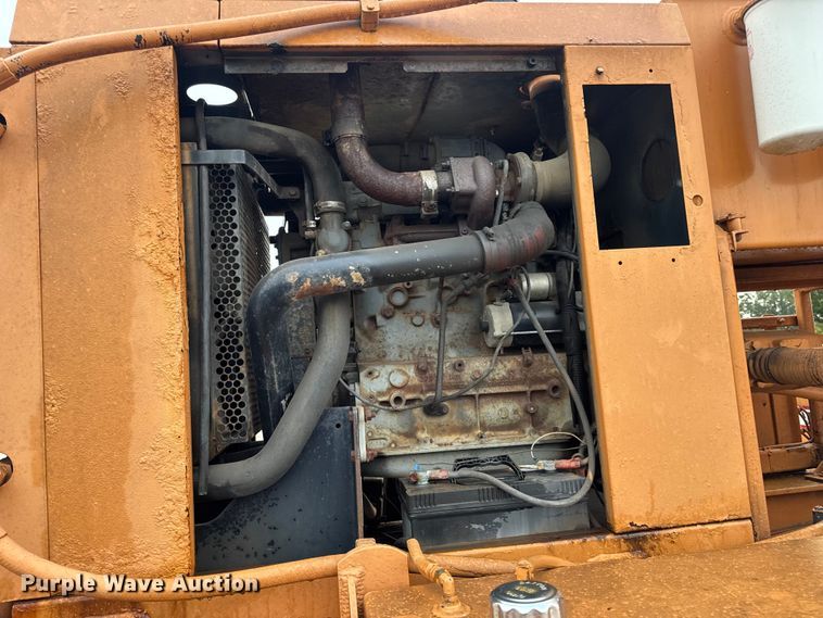 image for item DO2274 R.M. Johnson Model B E-Z Crusher car crusher trailer