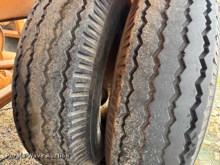 image for item DO2274 R.M. Johnson Model B E-Z Crusher car crusher trailer