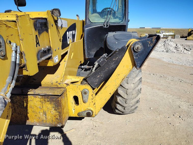 image for item DP5089 2010 Caterpillar TH514 telehandler