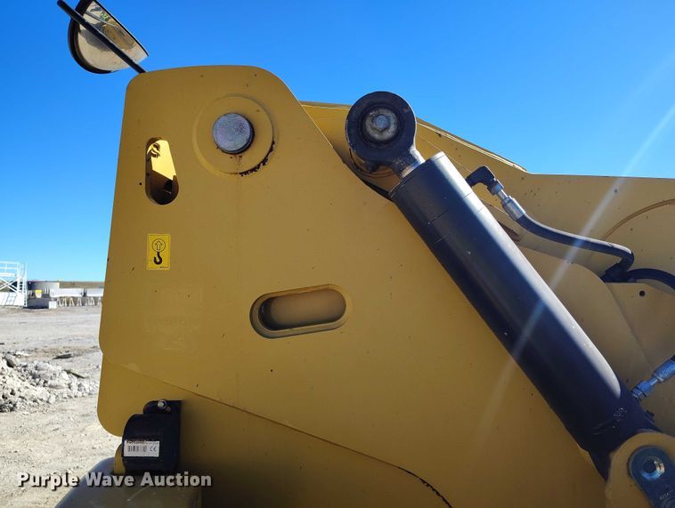 image for item DP5089 2010 Caterpillar TH514 telehandler