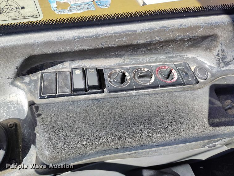 image for item DP5089 2010 Caterpillar TH514 telehandler