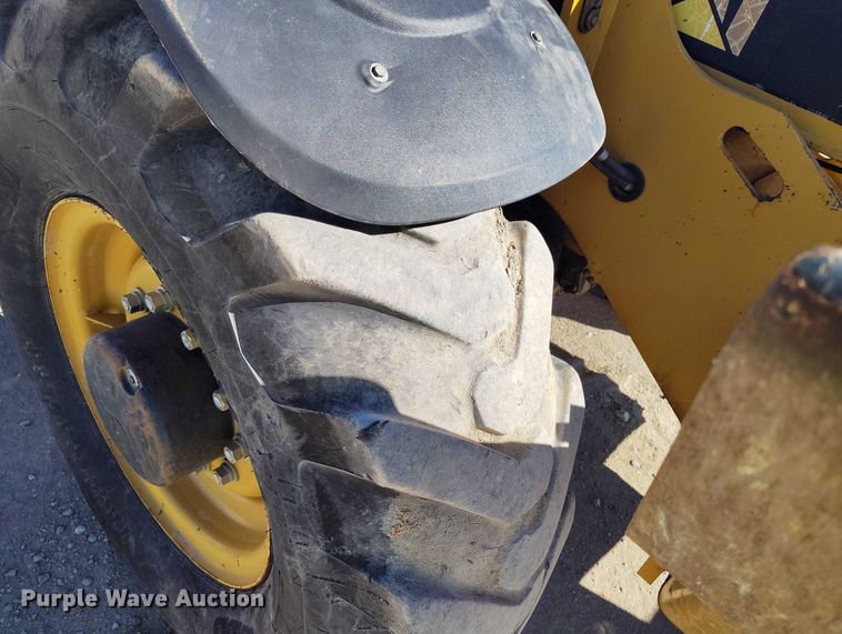 image for item DP5089 2010 Caterpillar TH514 telehandler