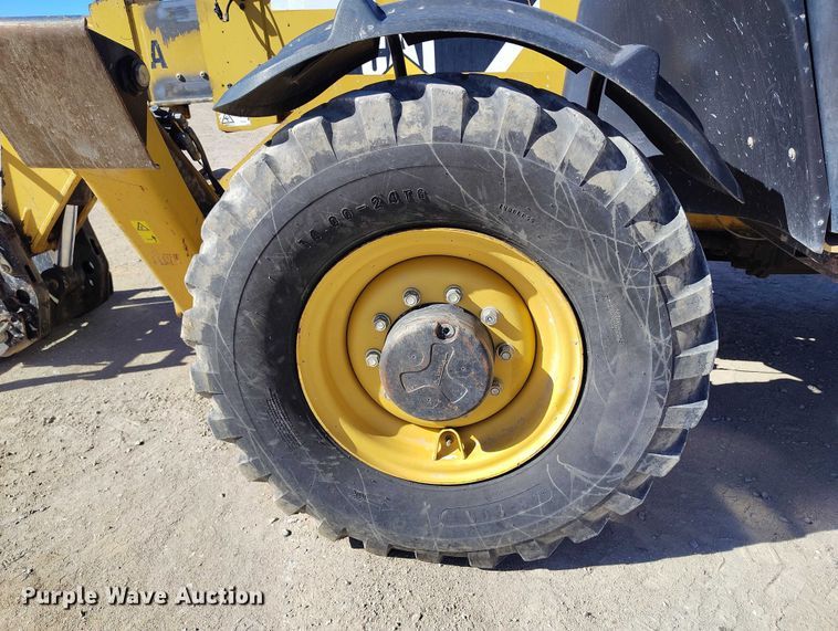 image for item DP5089 2010 Caterpillar TH514 telehandler