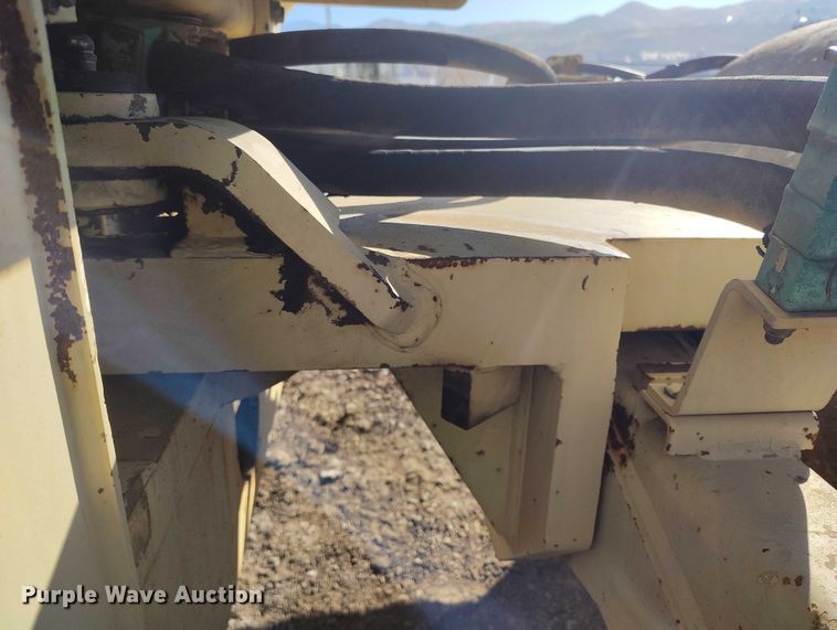 image for item DP5096 1999 Ingersoll Rand SD-40D single drum vibratory roller