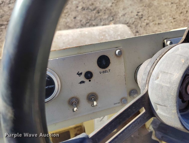 image for item DP5096 1999 Ingersoll Rand SD-40D single drum vibratory roller