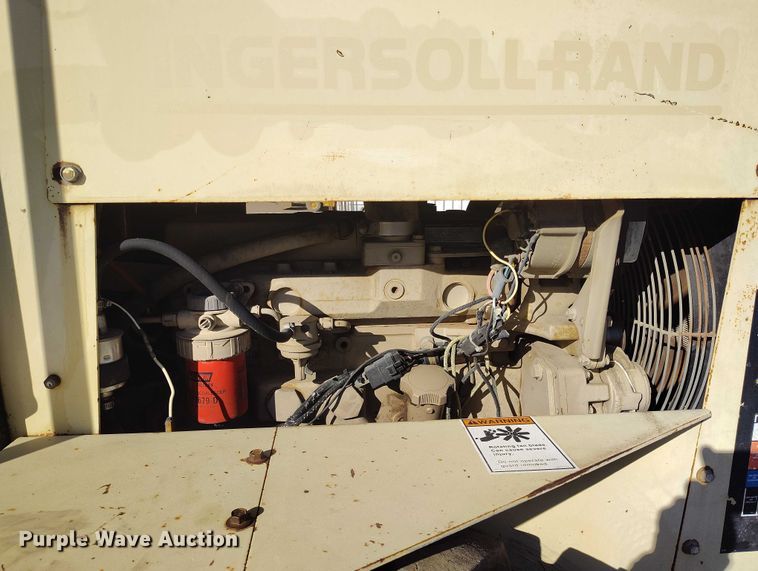 image for item DP5096 1999 Ingersoll Rand SD-40D single drum vibratory roller